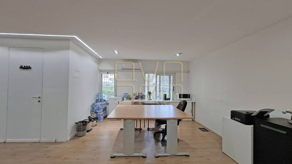 appartamento in vendita a Roma in zona EUR