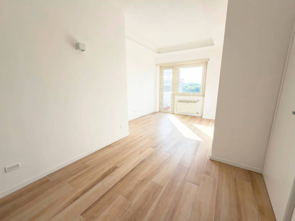 appartamento in vendita a Roma in zona Ardeatino