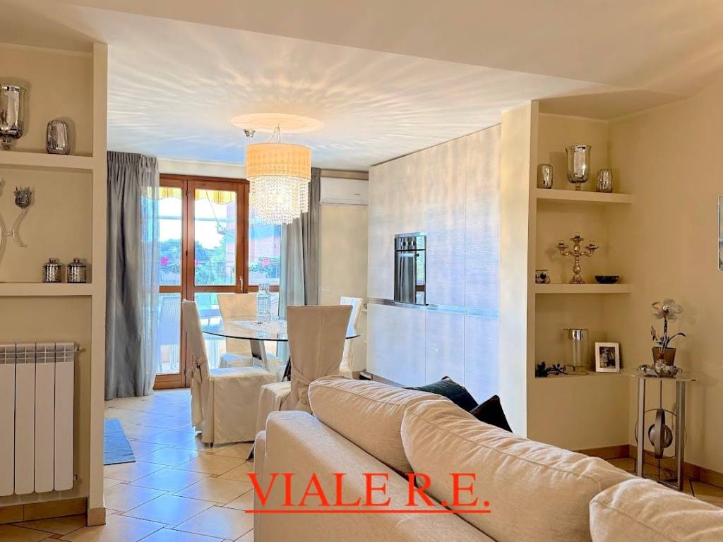 appartamento in vendita a Roma in zona Sette Bagni