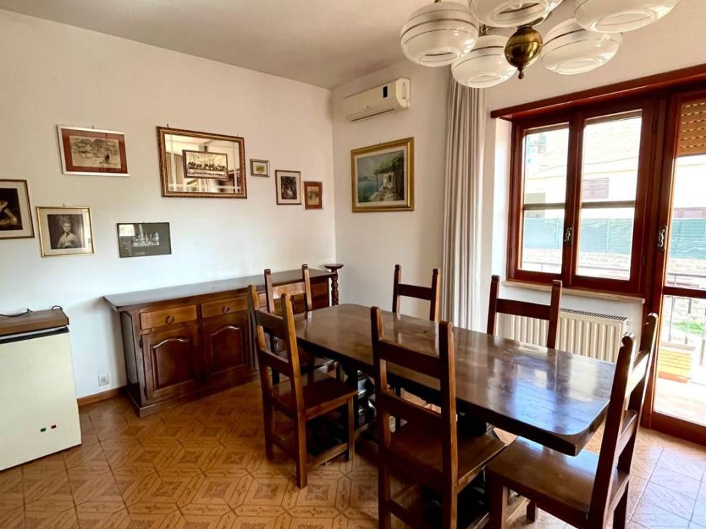 appartamento in vendita a Roma in zona Selva Candida