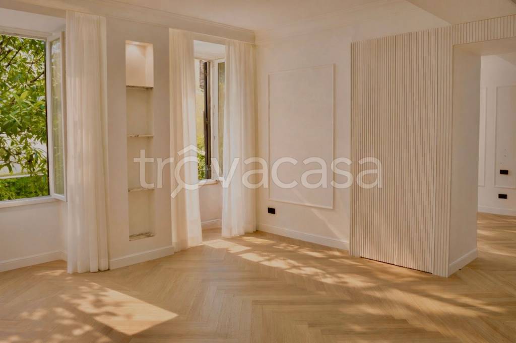 appartamento in vendita a Roma in zona Rione Prati