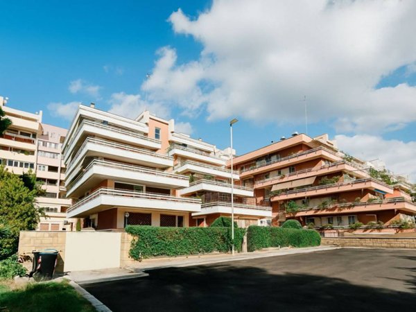 appartamento in vendita a Roma in zona Torrino