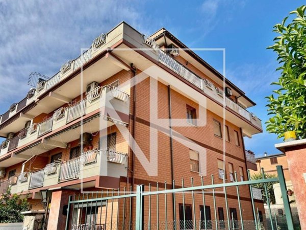 appartamento in vendita a Roma in zona Ponte di Nona