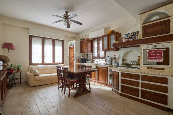 appartamento in vendita a Roma in zona Prenestino-Centocelle