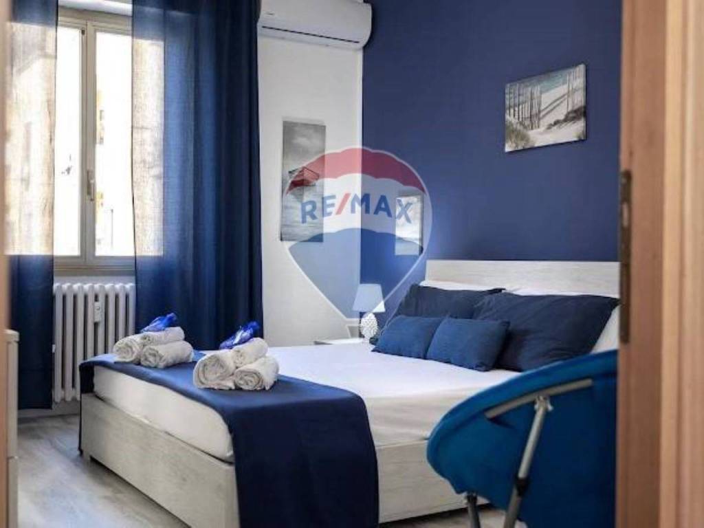 negozio in vendita a Roma in zona Castel Fusano