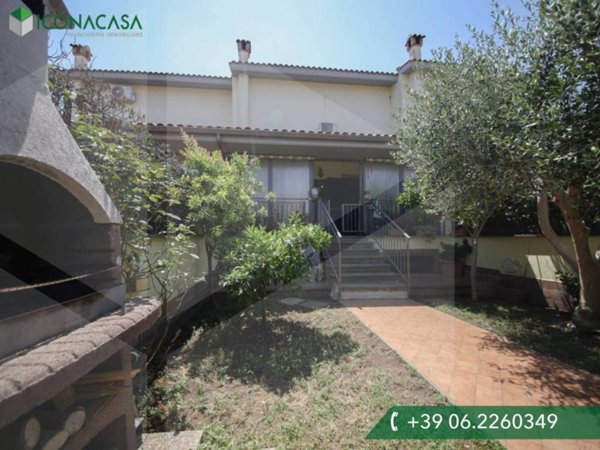 casa indipendente in vendita a Roma in zona Castelverde
