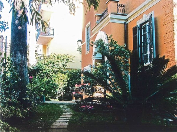 casa indipendente in vendita a Roma in zona Monte Sacro/Talenti