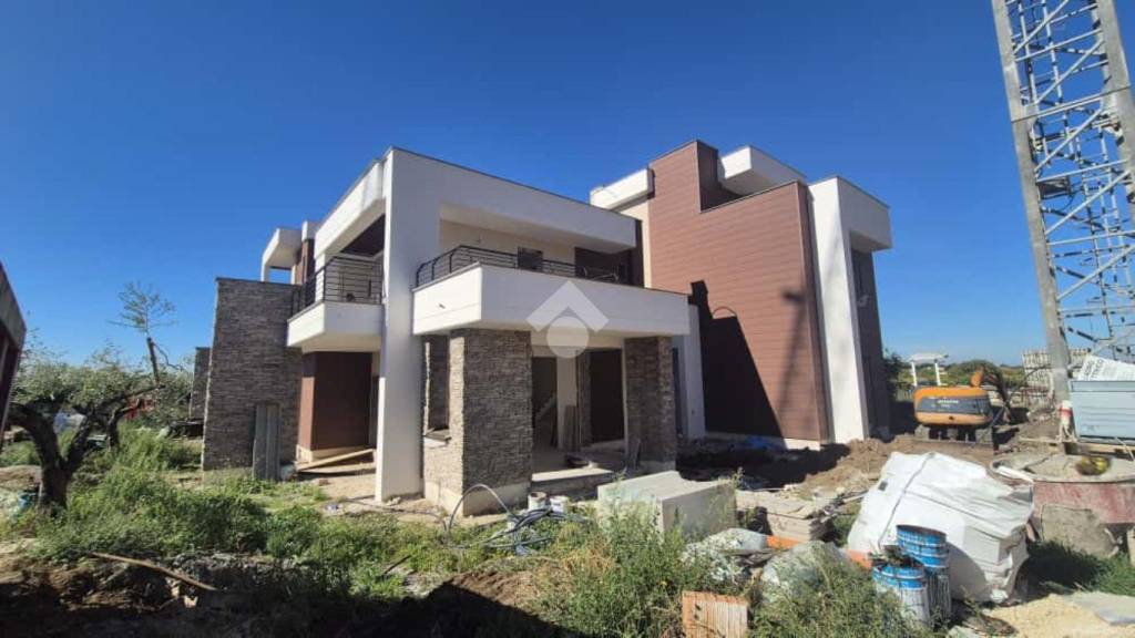 casa indipendente in vendita a Roma in zona Torre Gaia