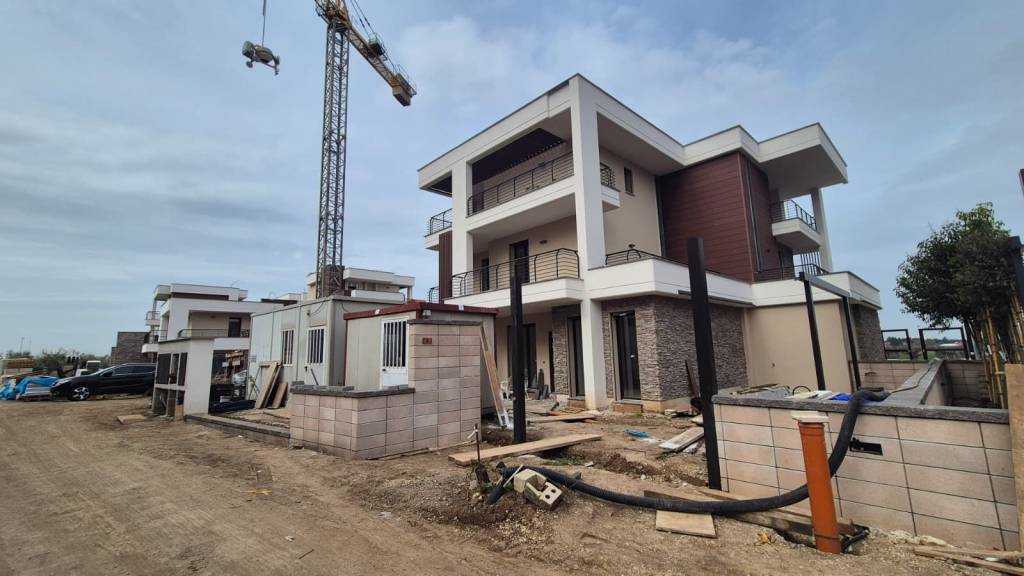 casa indipendente in vendita a Roma in zona Torre Gaia