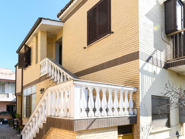 appartamento in vendita a Roma in zona Dragona/Bagnoletto