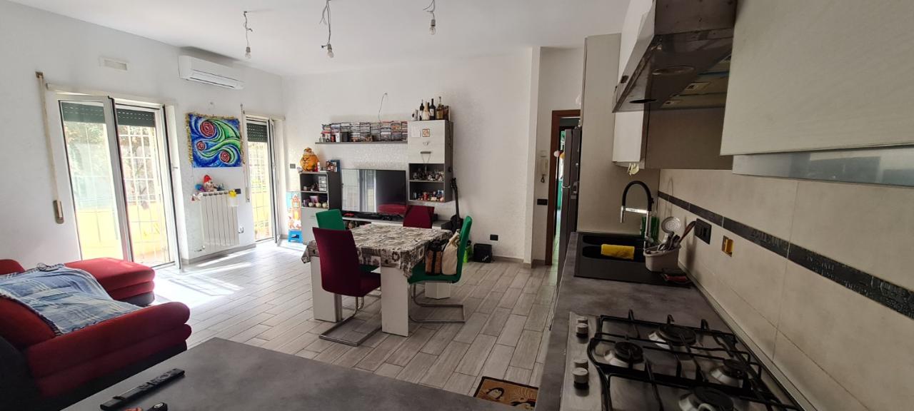 appartamento in vendita a Roma in zona Ostia