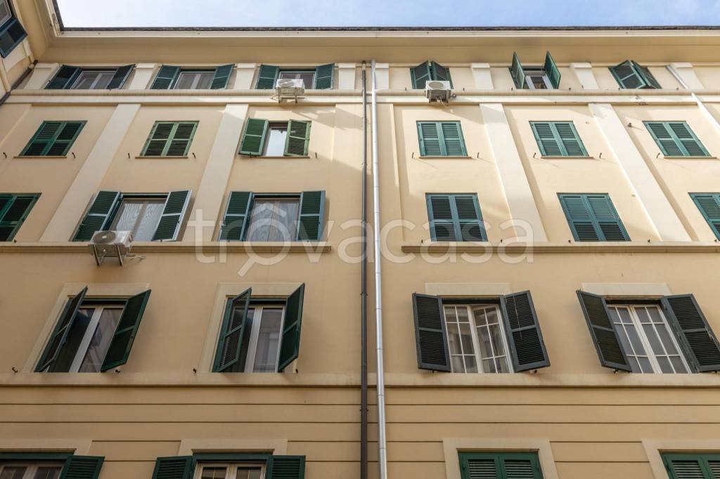 appartamento in vendita a Roma in zona Appio Latino