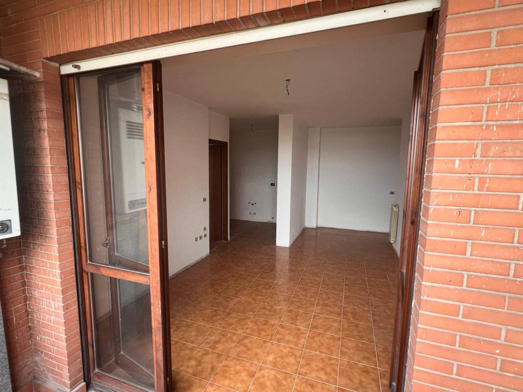 appartamento in vendita a Roma in zona Cinecittà