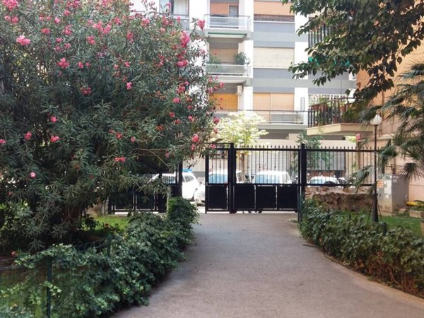 appartamento in vendita a Roma in zona Nomentano