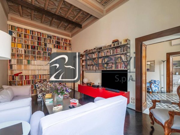 appartamento in vendita a Roma in zona Centro Storico