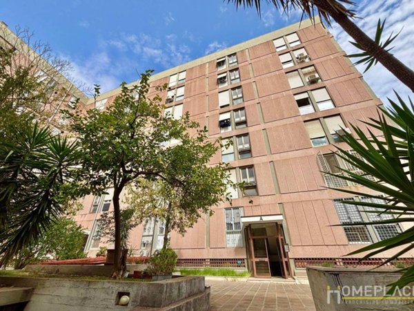 appartamento in vendita a Roma in zona Cinecittà