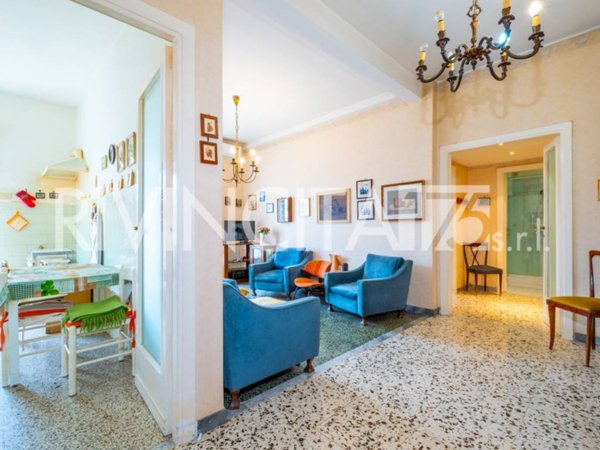 appartamento in vendita a Roma in zona Appio Latino