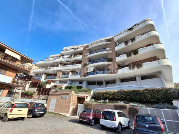 appartamento in vendita a Roma in zona Ottavia