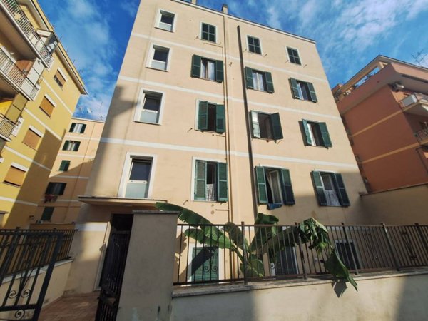 appartamento in vendita a Roma in zona Prenestino-Centocelle