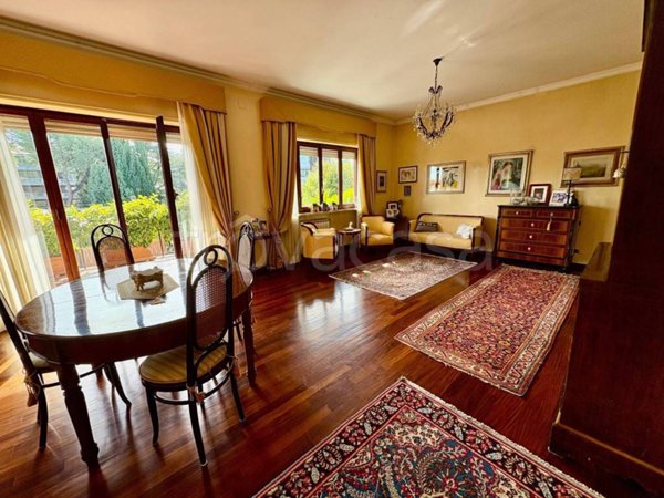 appartamento in vendita a Roma in zona Tor di Quinto