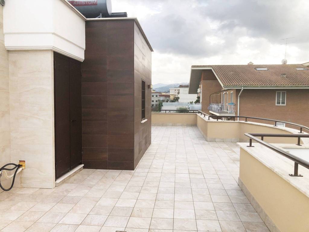 appartamento in vendita a Roma in zona Finocchio