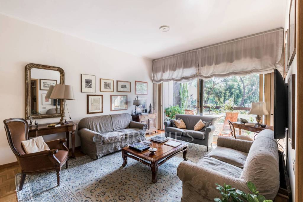 appartamento in vendita a Roma in zona Cesano