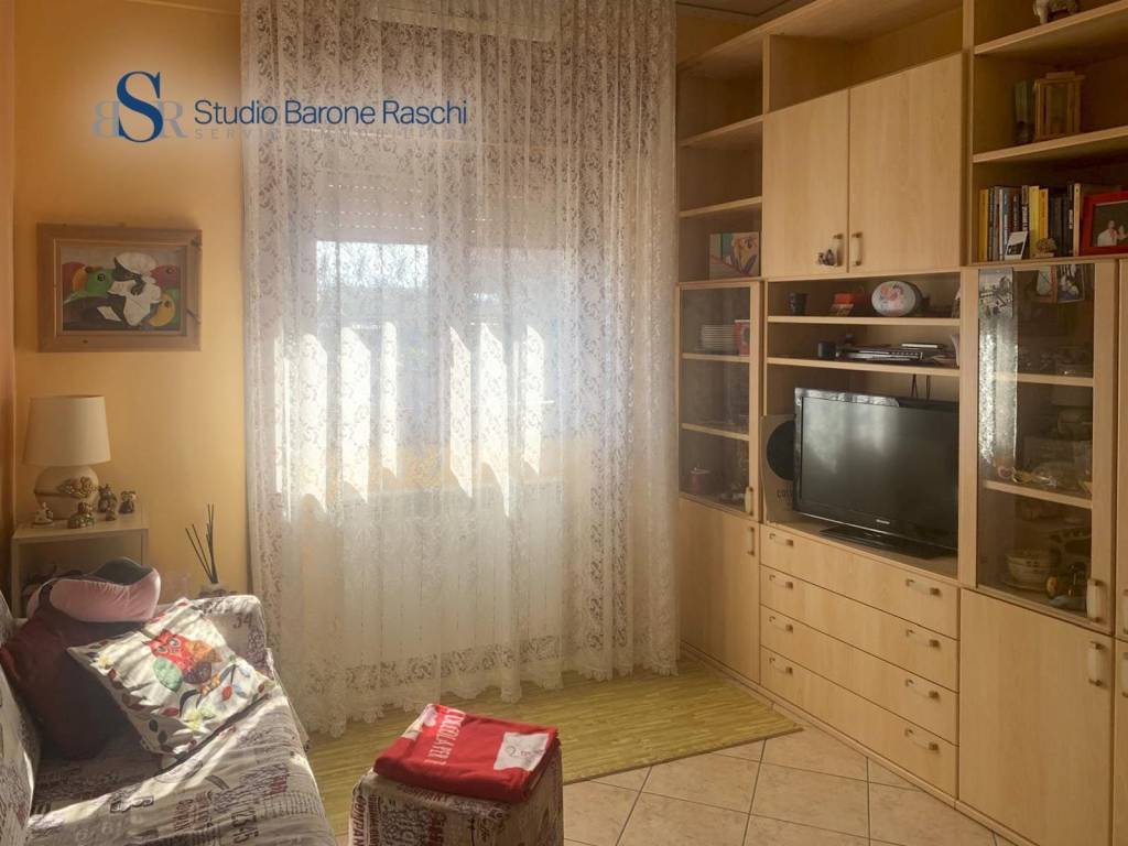 appartamento in vendita a Roma in zona Prenestino-Centocelle