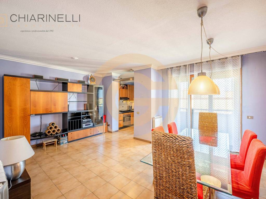 appartamento in vendita a Roma in zona Giuliano Dalmata