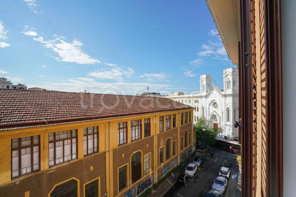 appartamento in vendita a Roma in zona Esquilino