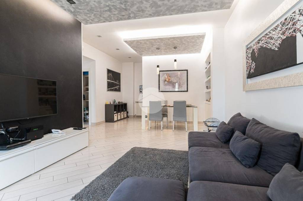 appartamento in vendita a Roma in zona Portuense