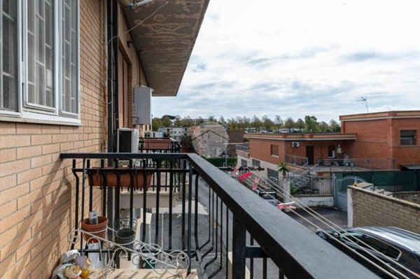 appartamento in vendita a Roma in zona Portuense