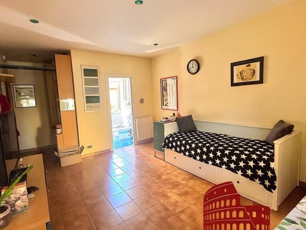 appartamento in vendita a Roma in zona Cinecittà