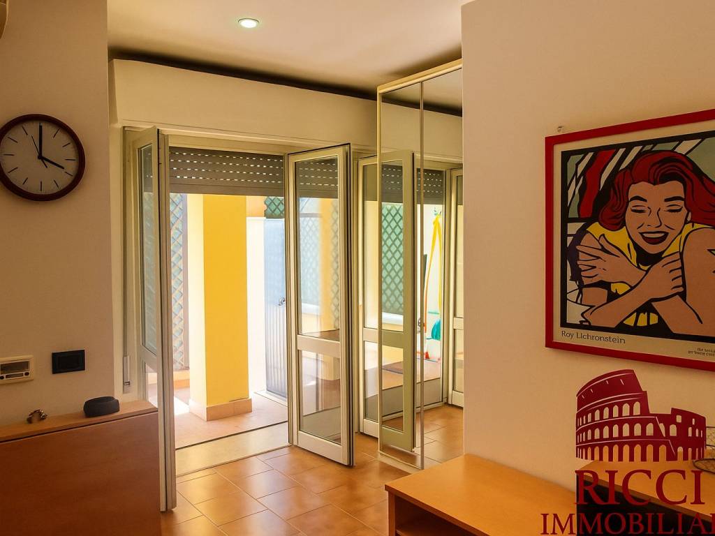 appartamento in vendita a Roma in zona Cinecittà