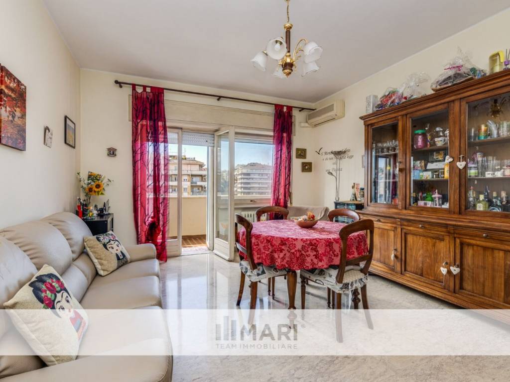 appartamento in vendita a Roma in zona Aurelio