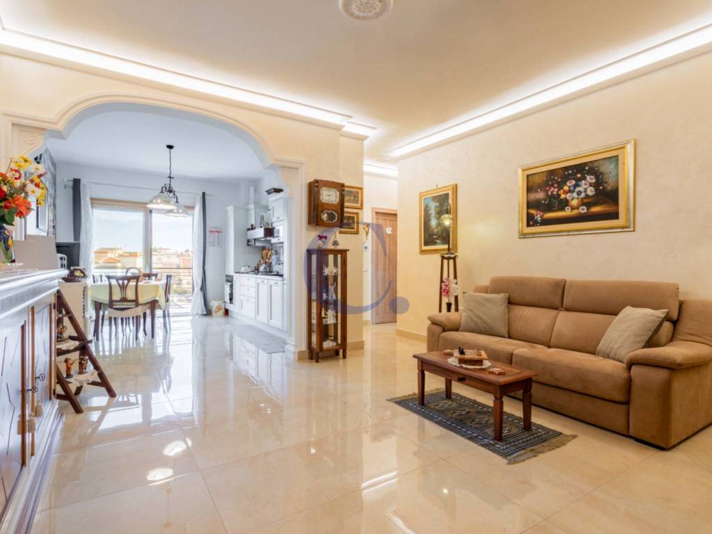 appartamento in vendita a Roma in zona Borghesiana