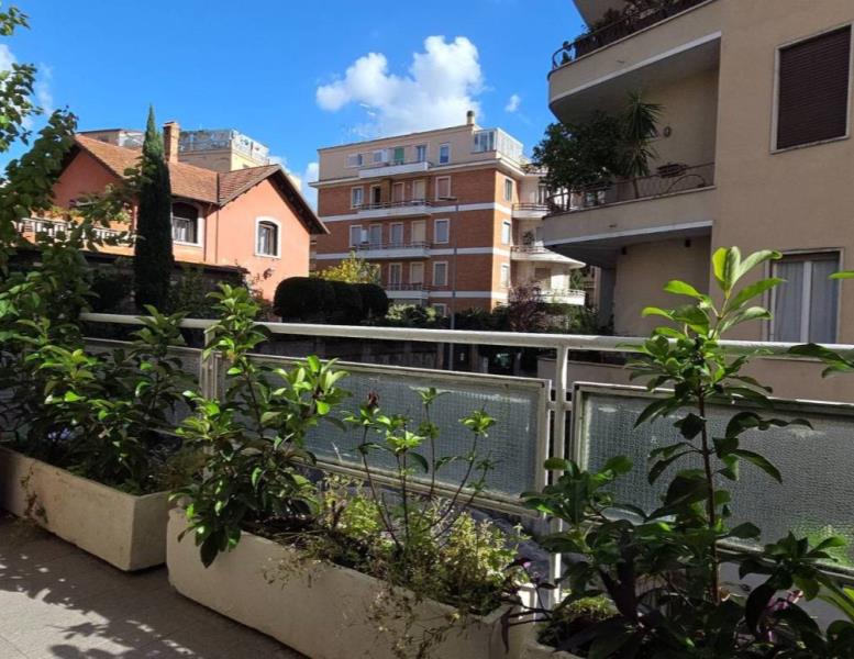 appartamento in vendita a Roma in zona Gianicolense