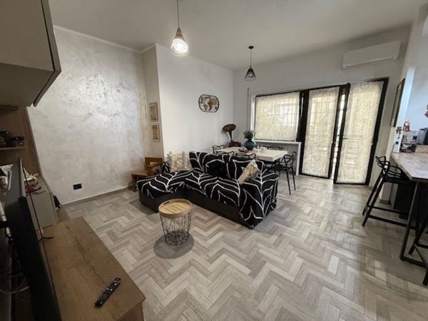 appartamento in vendita a Roma in zona Ostia