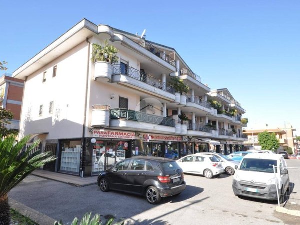 appartamento in vendita a Roma in zona Finocchio