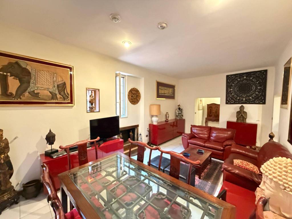 appartamento in vendita a Roma in zona Esquilino