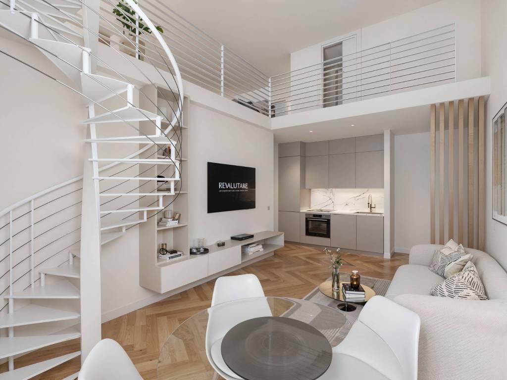 appartamento in vendita a Roma in zona Rione Monti/Campitelli