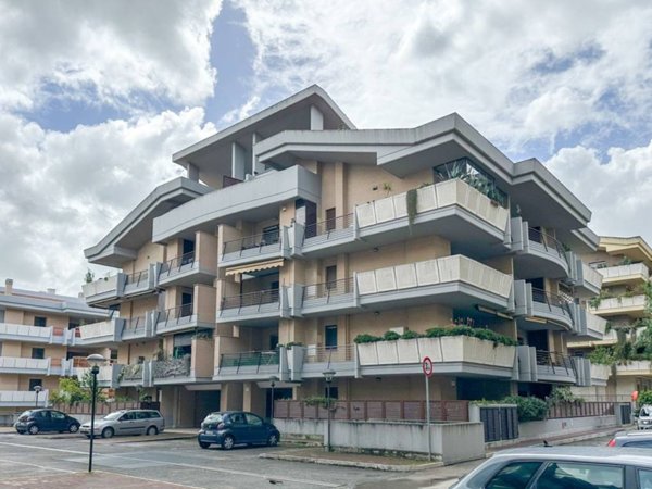 appartamento in vendita a Roma in zona Monte Sacro/Talenti