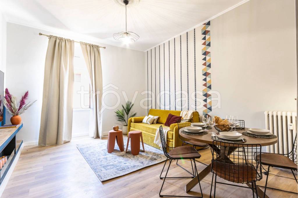 negozio in vendita a Roma in zona Rione Prati