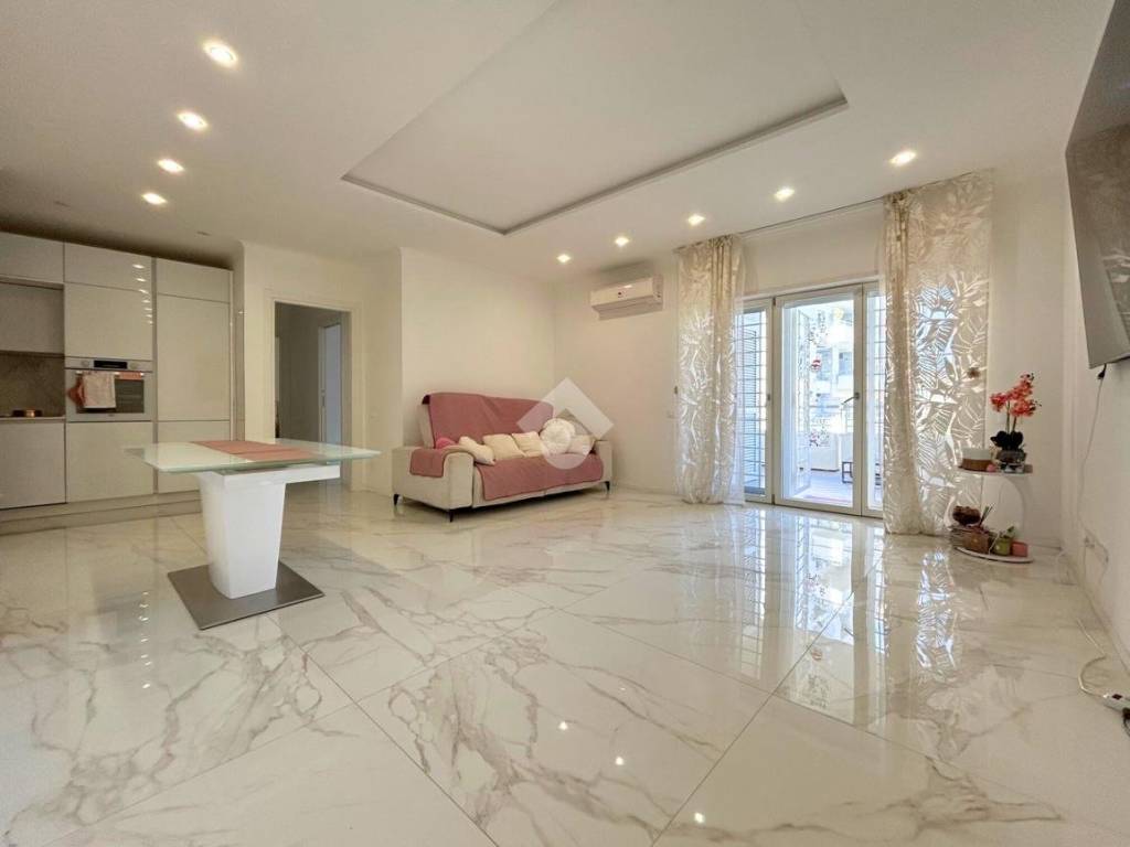 appartamento in vendita a Roma in zona Mezzocammino