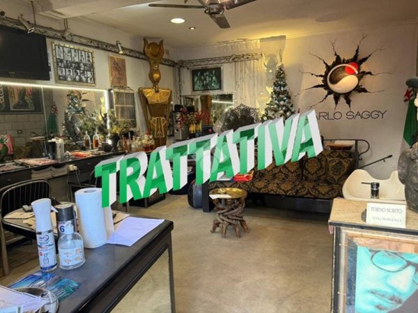 appartamento in vendita a Roma in zona Pigna - Sant'Angelo