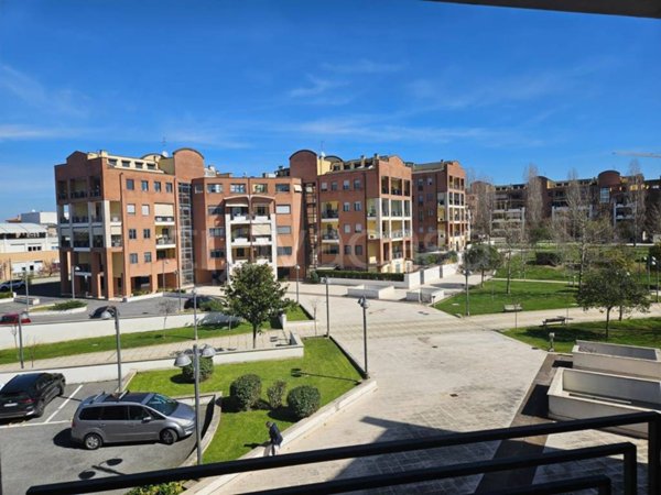 appartamento in vendita a Roma in zona Mezzocammino