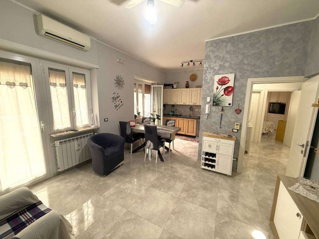 appartamento in vendita a Roma in zona Ponte Mammolo