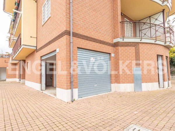 negozio in vendita a Roma in zona Esquilino