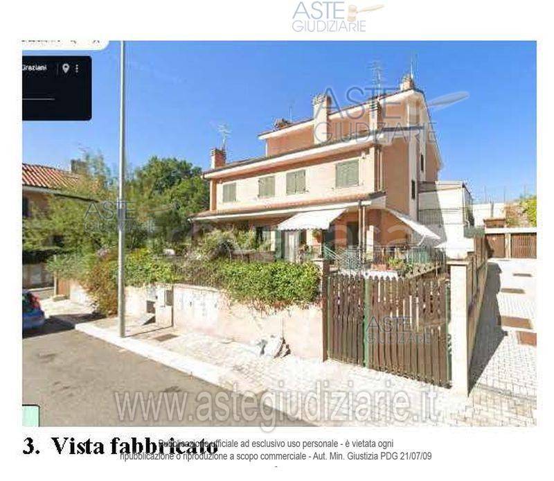 casa indipendente in vendita a Roma in zona Rione Prati