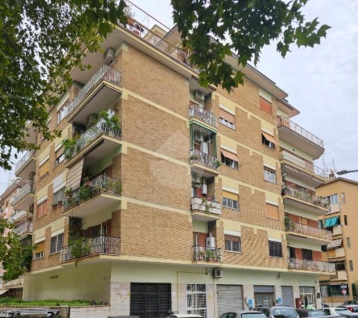 appartamento in vendita a Roma in zona Collatino