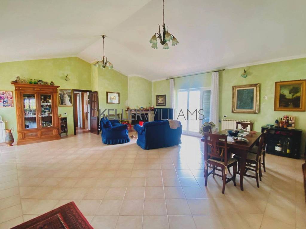 appartamento in vendita a Roma in zona Casalotti